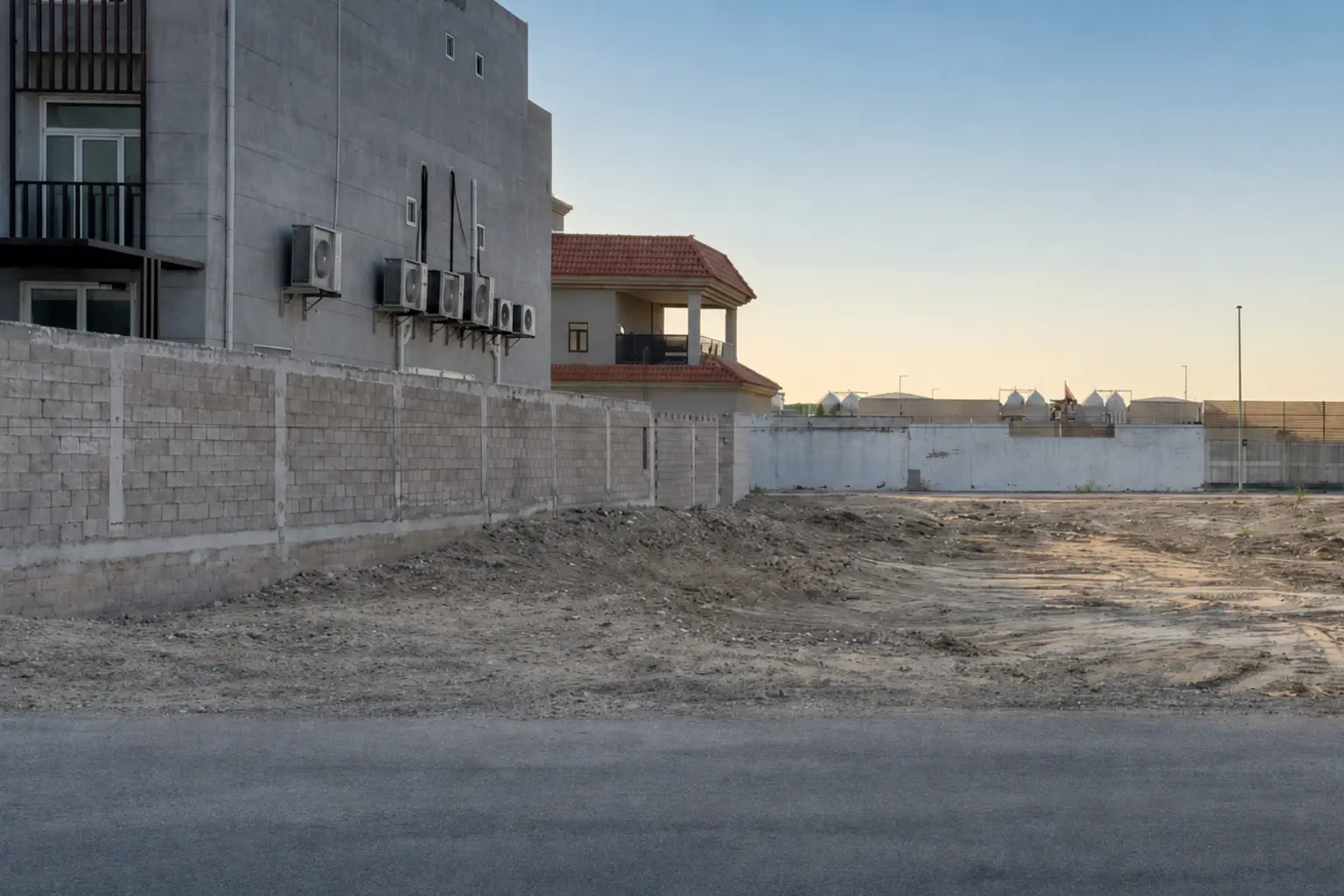 أرض سكنية في مخطط تلال الخبر